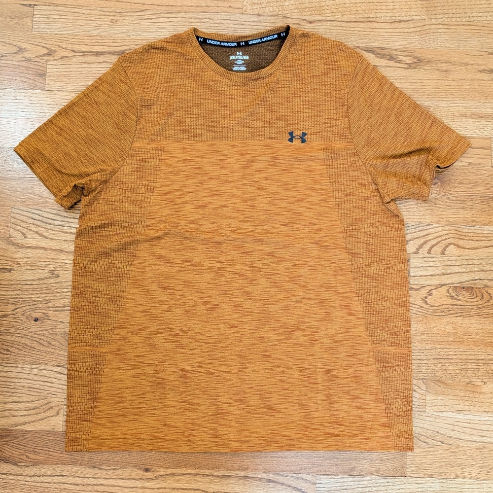 Under Armour Men's T-shirt Burnt Orange Mesh Fitted Athletic Size XXL